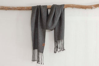 Bufanda de Alpaca Clásica Gris Medio