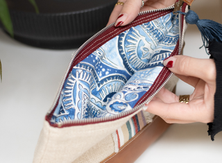 Estuche de lino y cuero