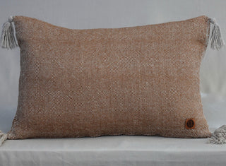 Cojin Alpaca 60x40 Rosado y Vicuna
