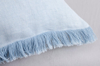 Cojin Desflecado 60x60 Celeste Detalle