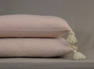 Cojines Alpaca 60x40 Crudo y Rosado
