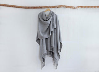Ruana Gris